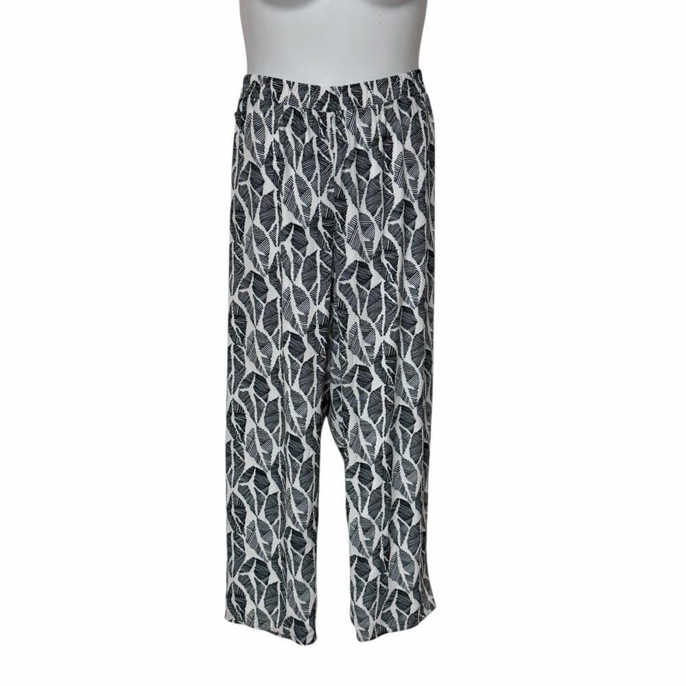 Midnight Velvet Flowy Leaf Print Black & White Pull On Wide Leg Palazzo Pant 2X